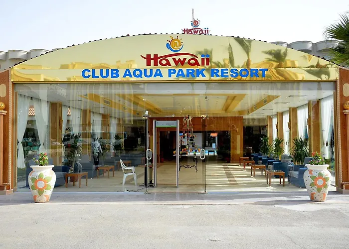 Hawaii Riviera Club Aqua Park - Families And Couples Only