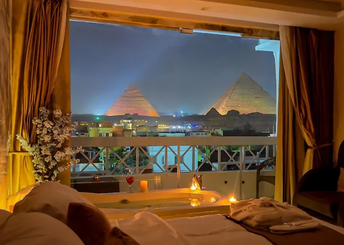 Great Horizon Pyramids