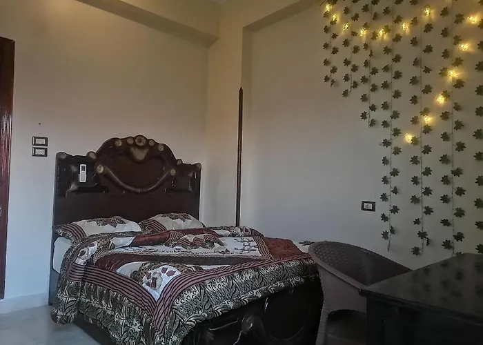 Twin Rooms Close To Most Tourist Areas