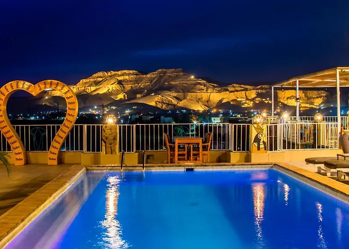 Thebes Hotel