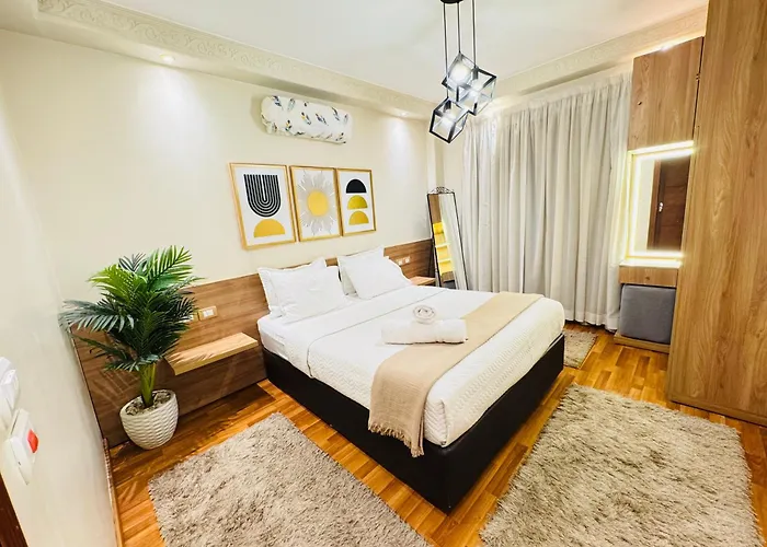 Mokattem Private Condo