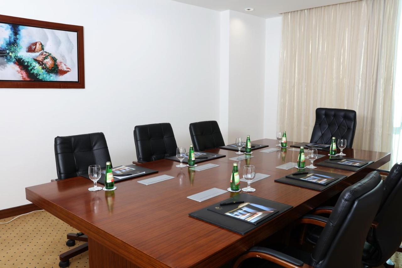 Tolip Golden Plaza Hotel 5*