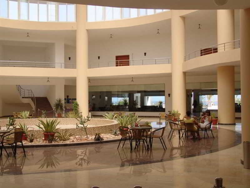 Three Corners Equinox Resort 4*