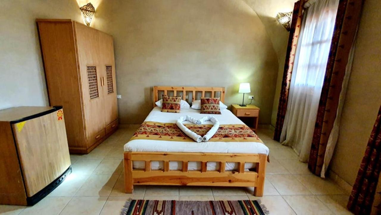 Hotel Embrace Luxor