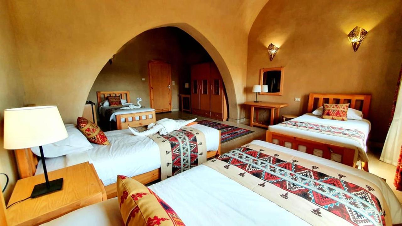 Embrace Hotel