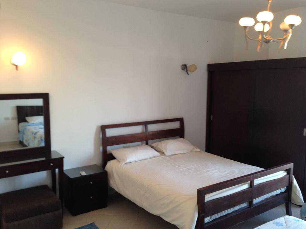 Carlton Deluxe Residences &
