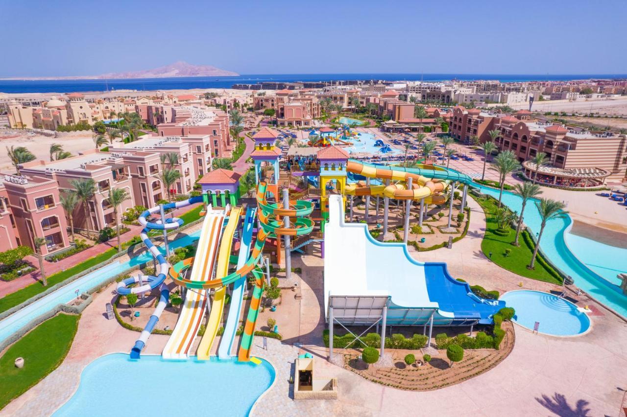 Resort Charmillion Club Aquapark 5*