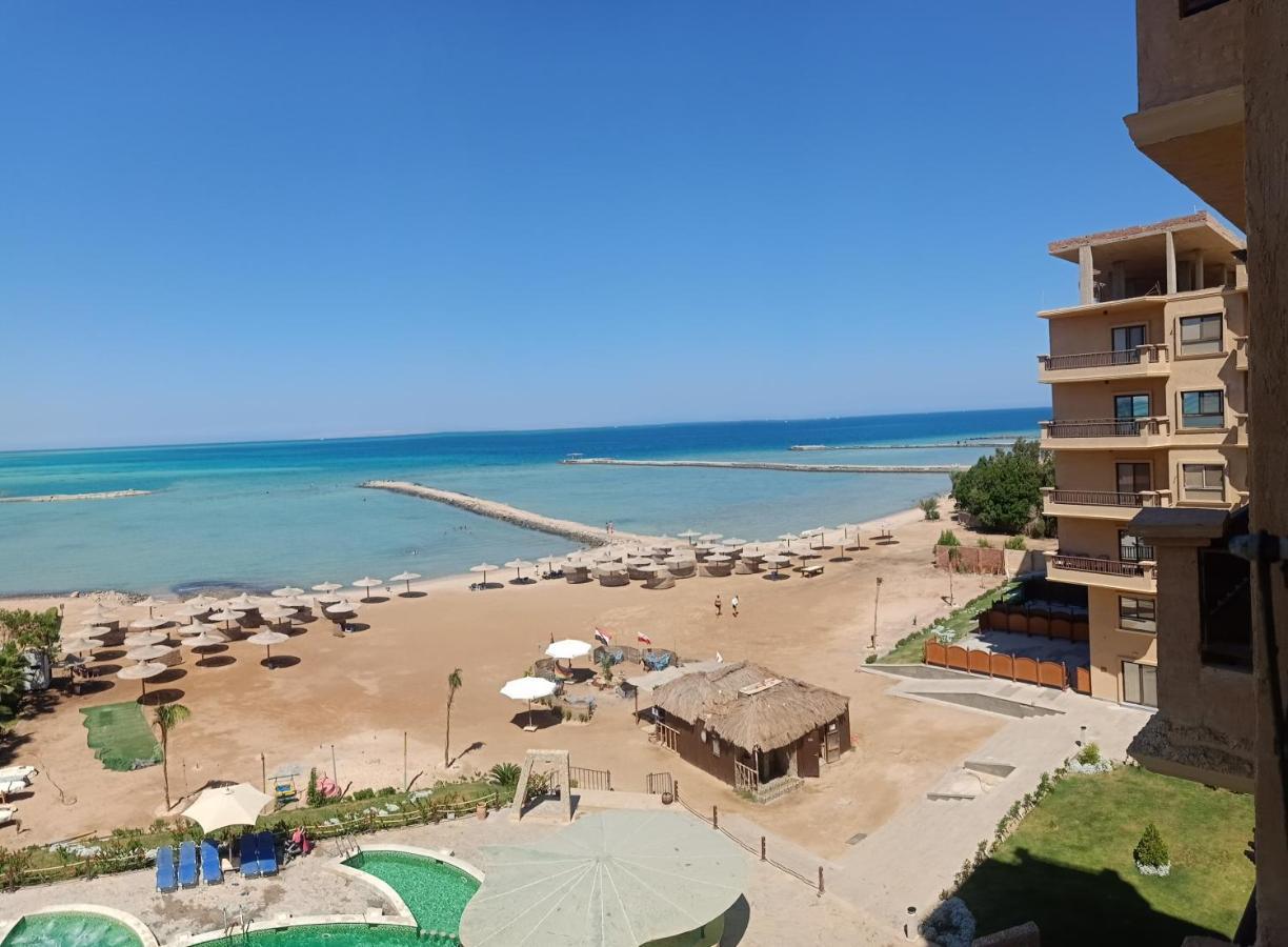Seafront G311 Aparthotel *