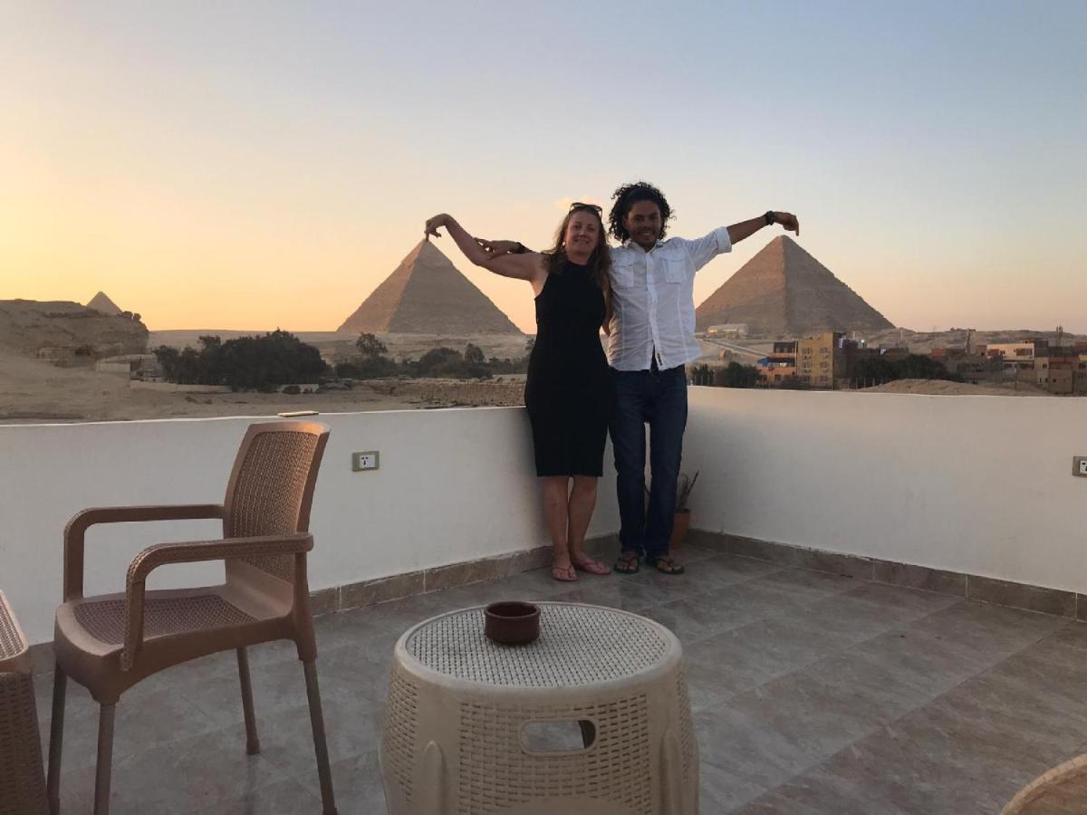 Hotel King Khufu Pyramids View