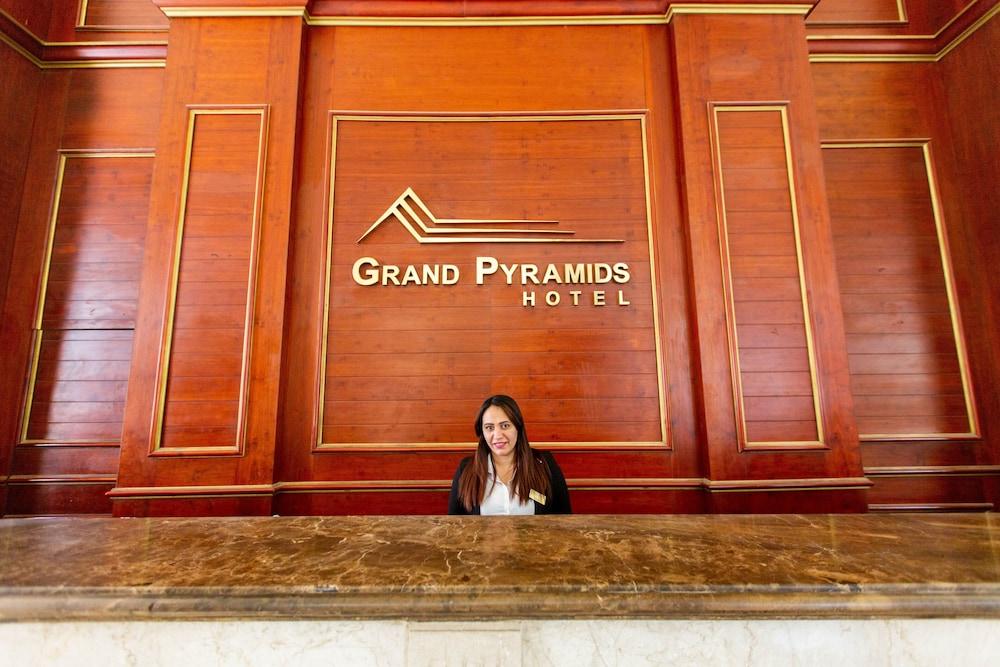 Hotel Grand Pyramids