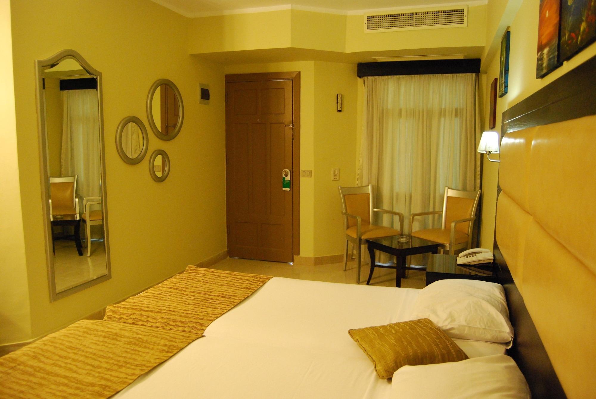 Cataract Layalina Naama Bay Resort Sharm El Sheikk