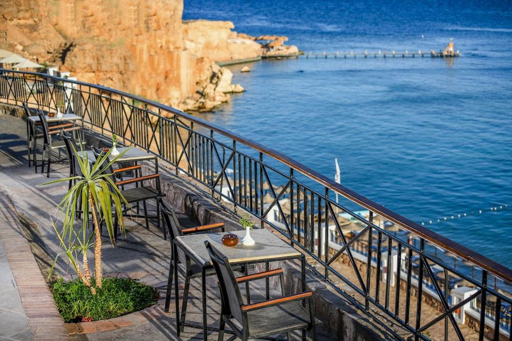 Jaz Fanara Resort