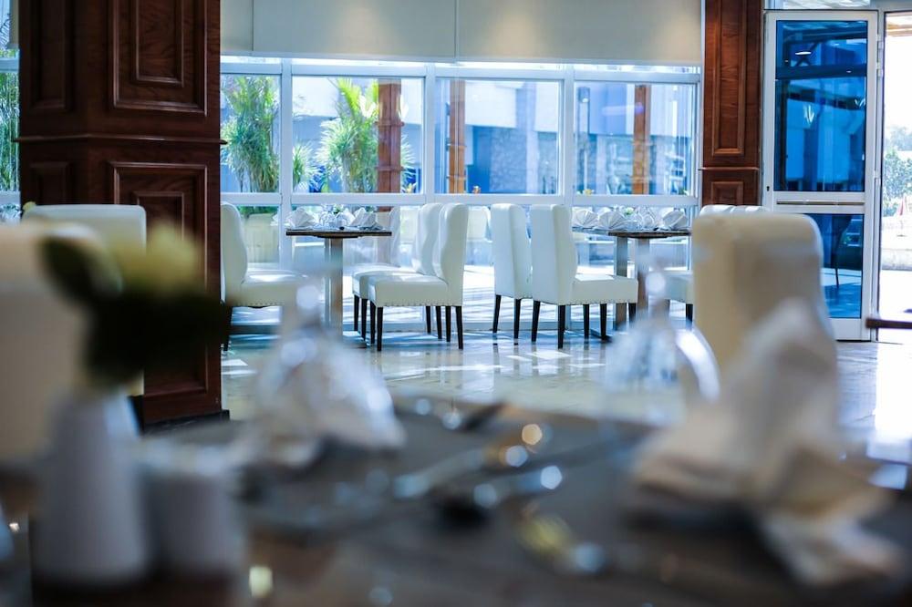 Tolip Maadi Hotel 4*