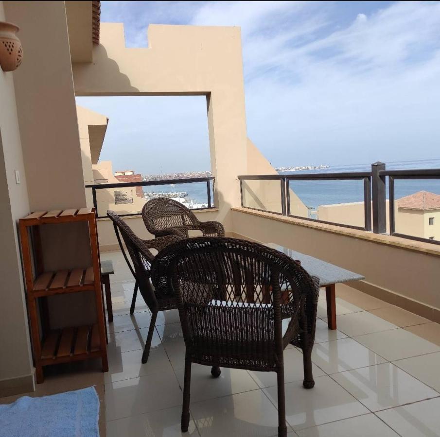 Daire Full With Panoramic View Of *