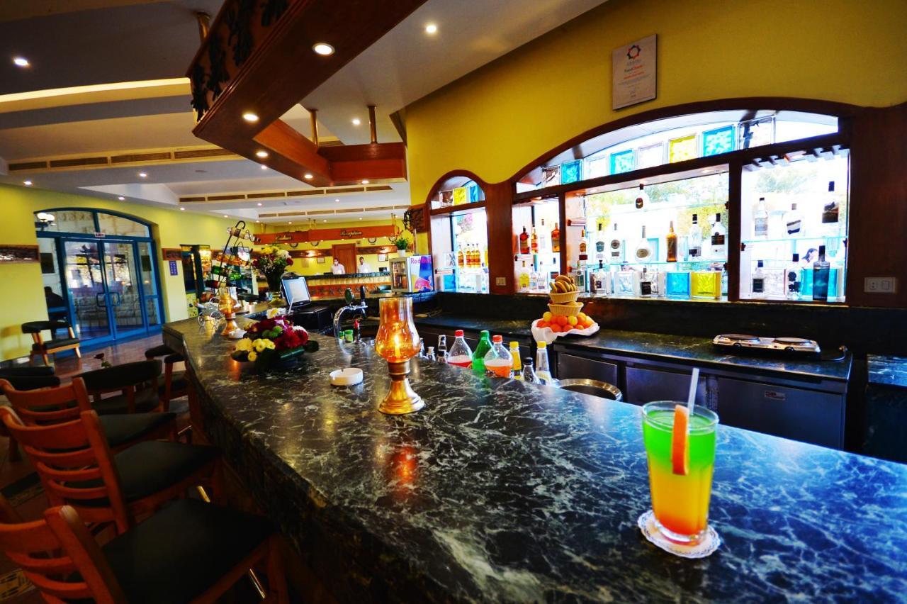 Resort Falcon Hills
