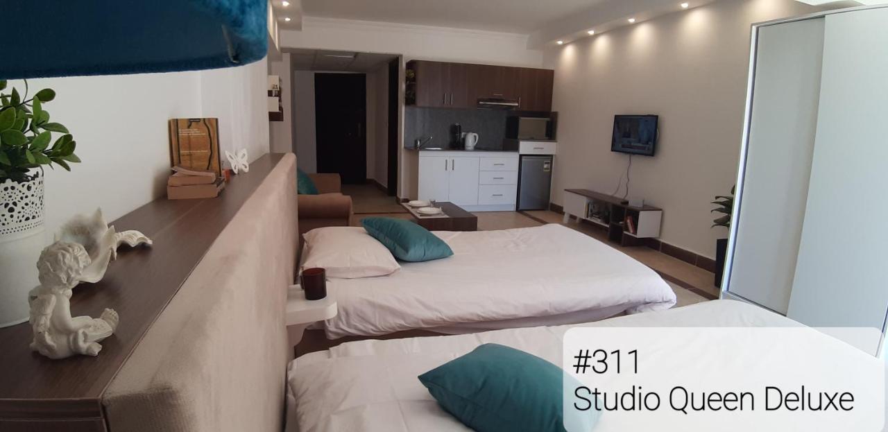 Alia Apartment