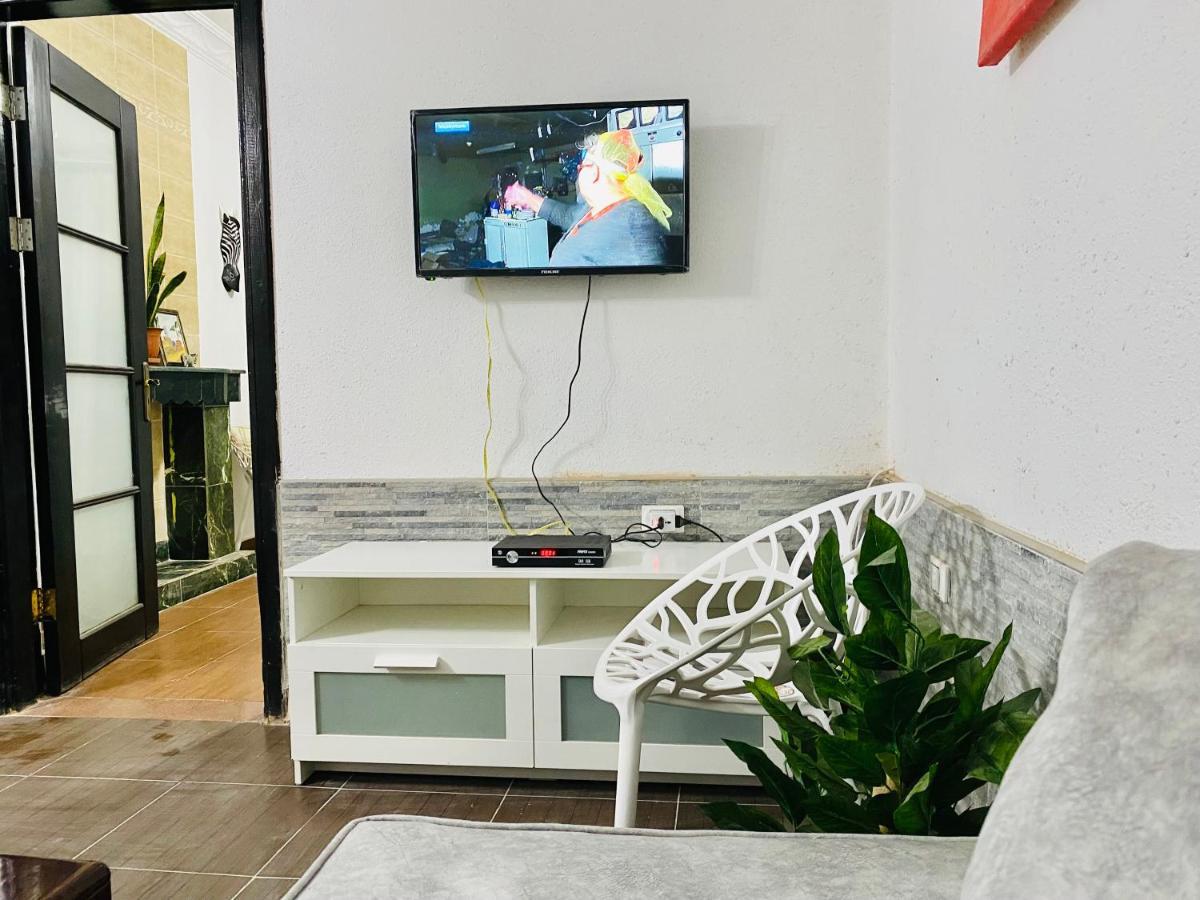 Safari With Wi Fi Center Apartment