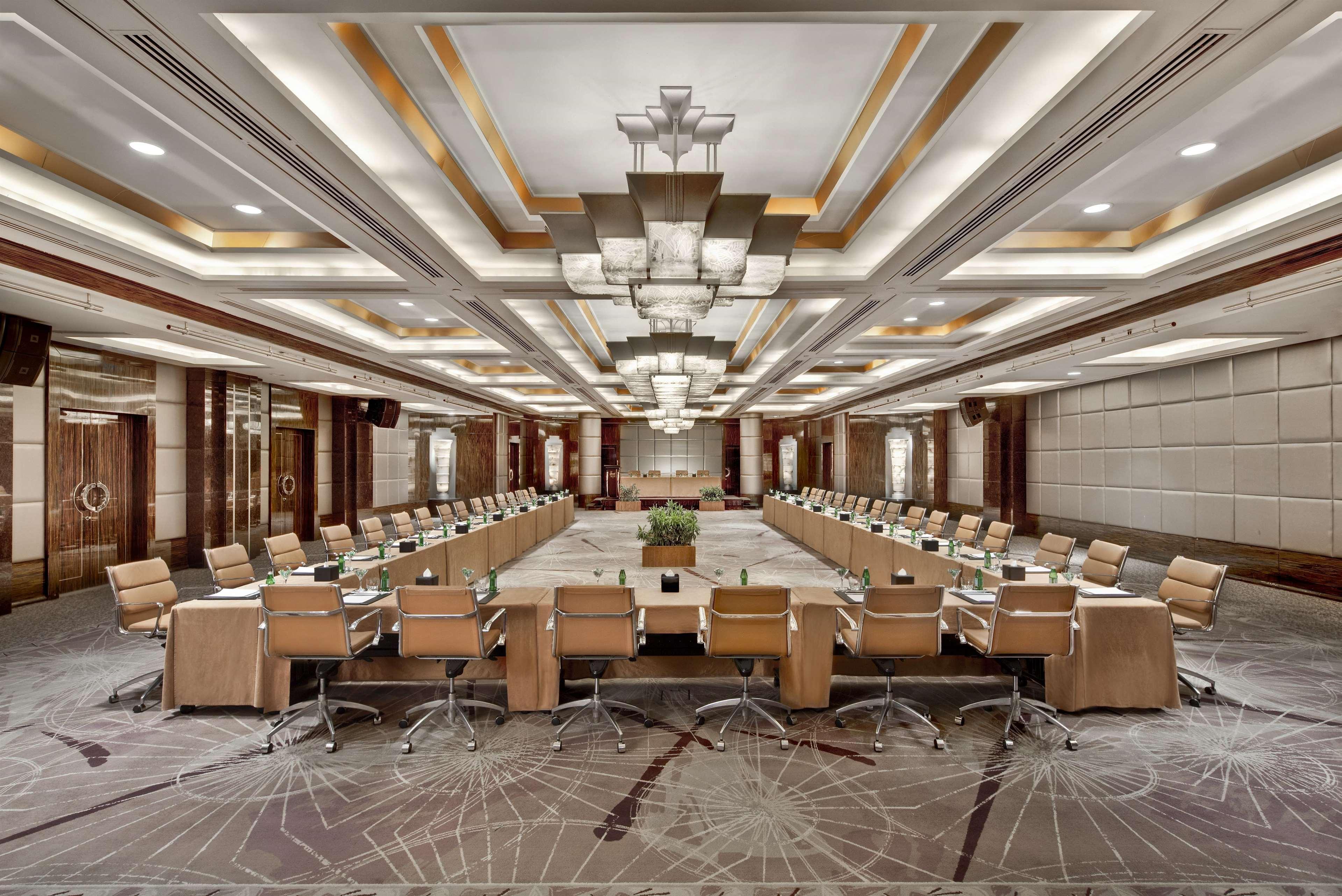 Fairmont Nile Hotel 5*