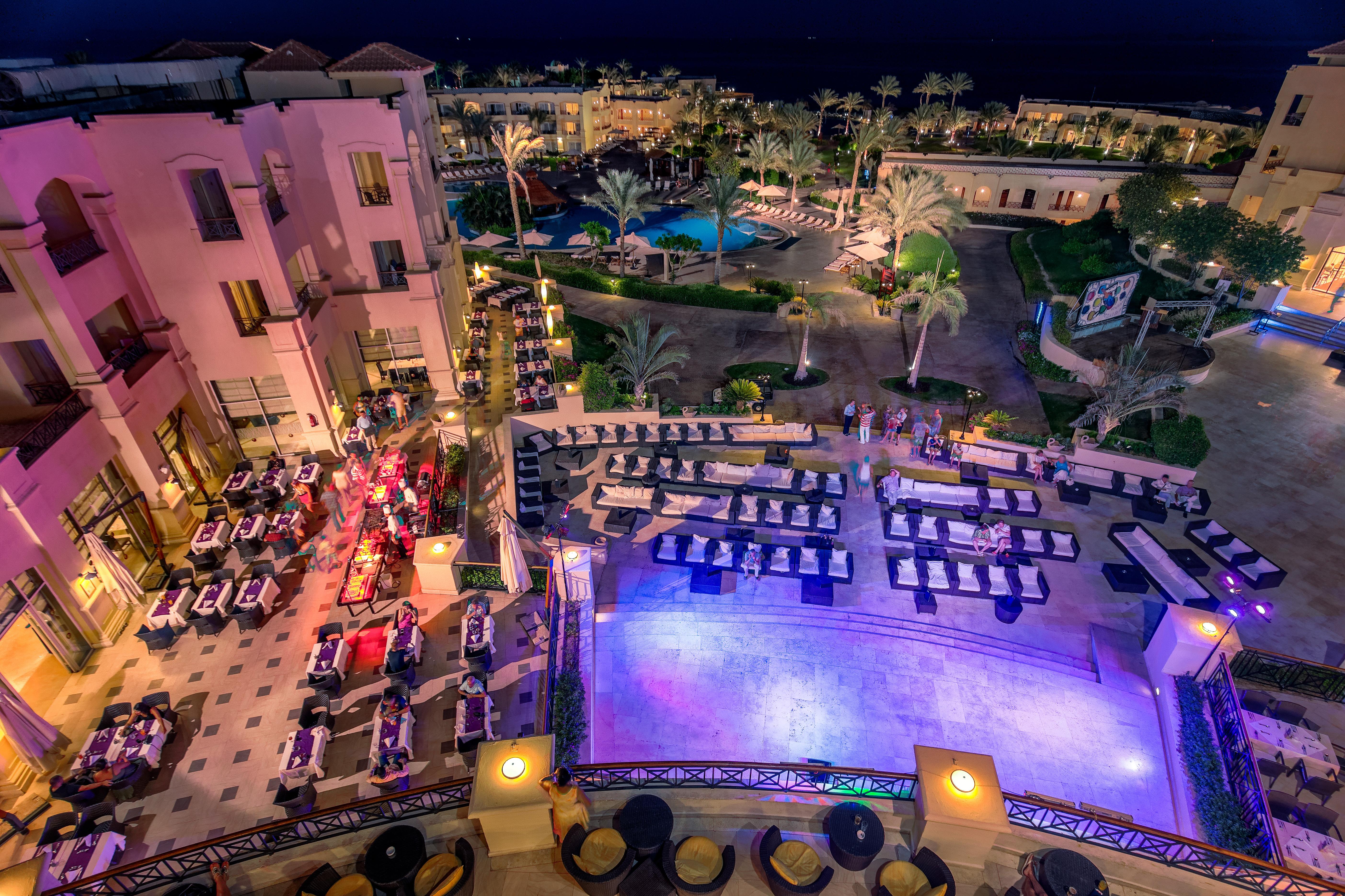Cleopatra Luxury Sheikh Resort