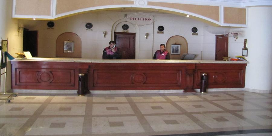 Dexon Roma Hurghada