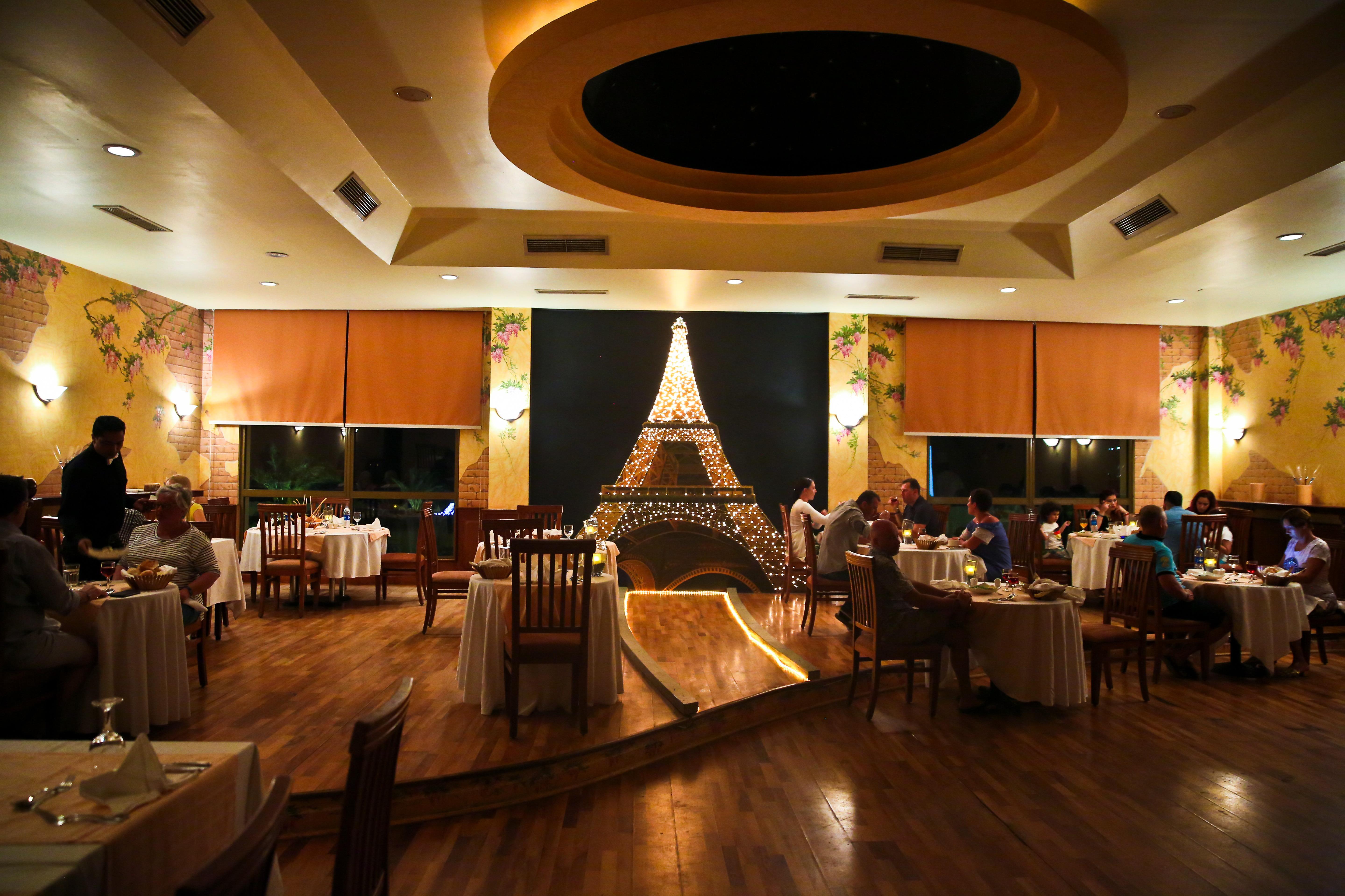 Resort Charmillion Club