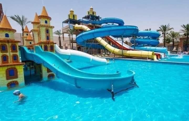 Aqua View And Hotel 3*