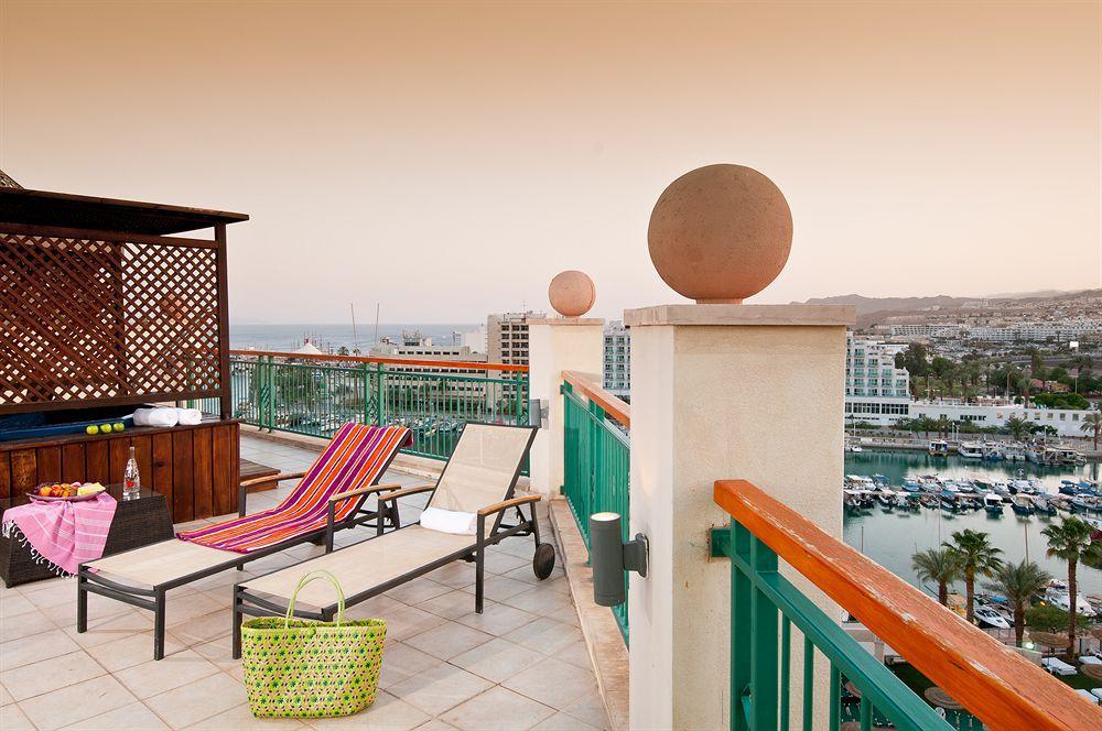 Golden 5 Emerald Hotel