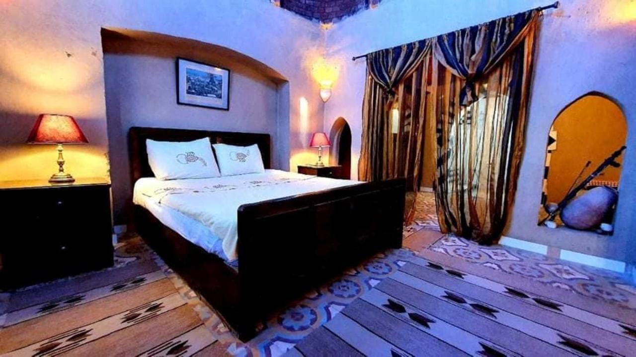 Scorpion House Pensiune 2*