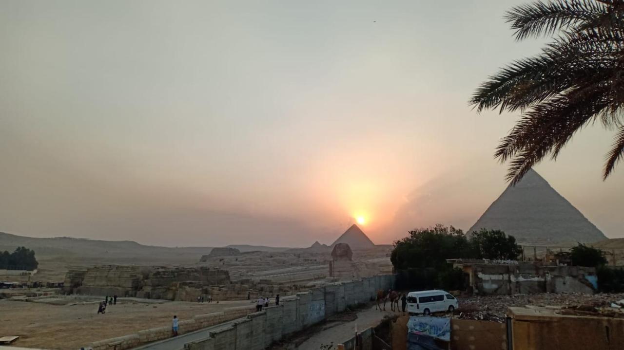 Pyramids Overlook Kafrat al Jabal