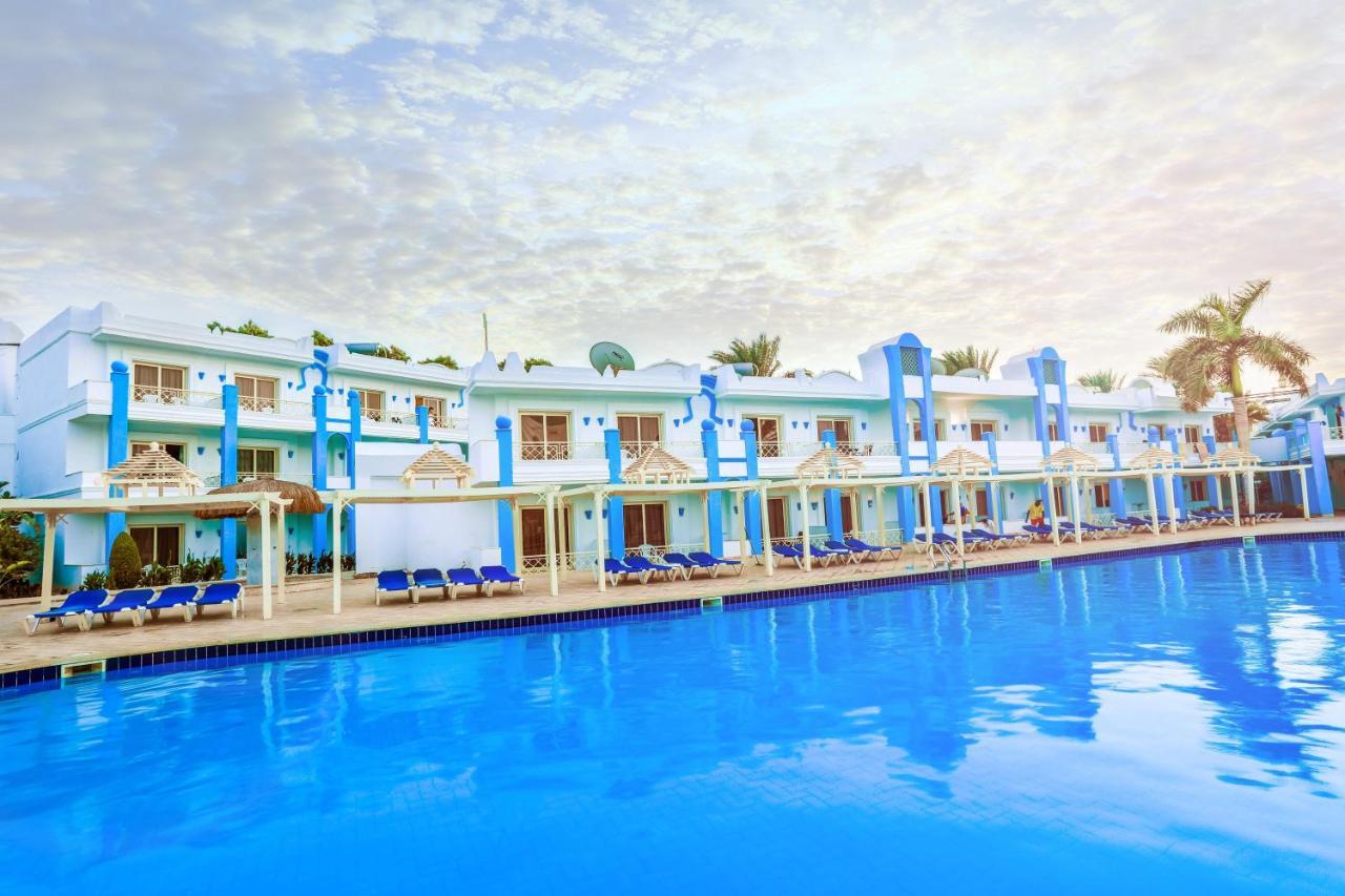 Mirage Bay & Aqua Park 4*