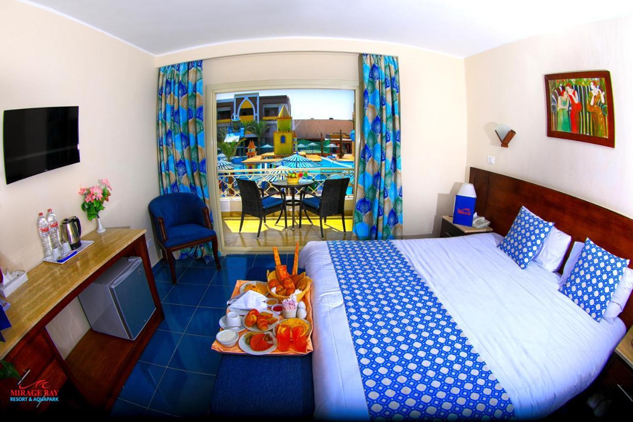 Mirage Bay & Aqua Park 4*