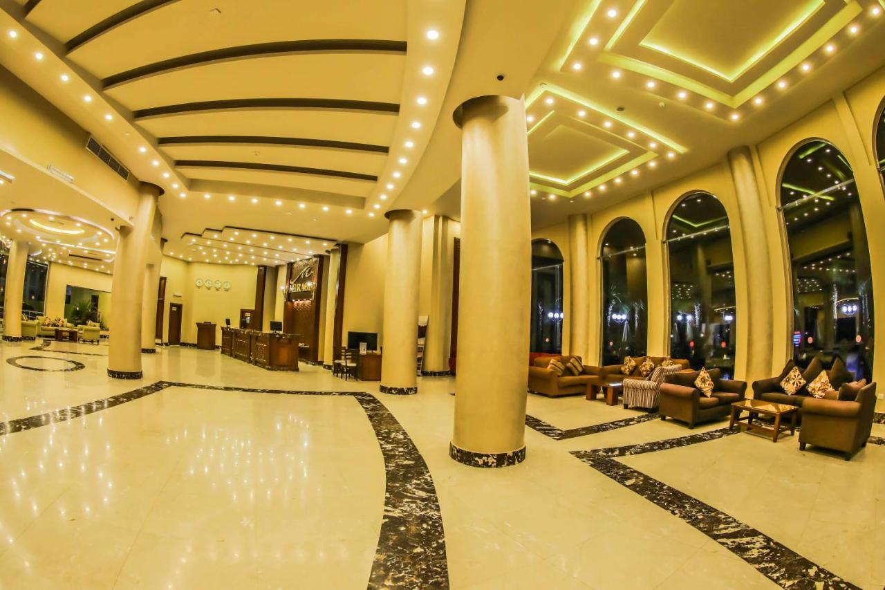 Mirage Bay & Aqua Park 4*