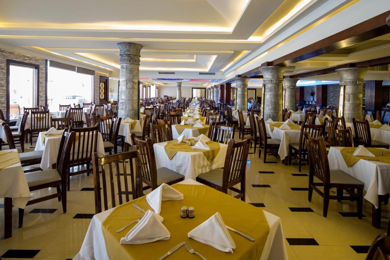 Mirage Bay & Aqua Park 4*