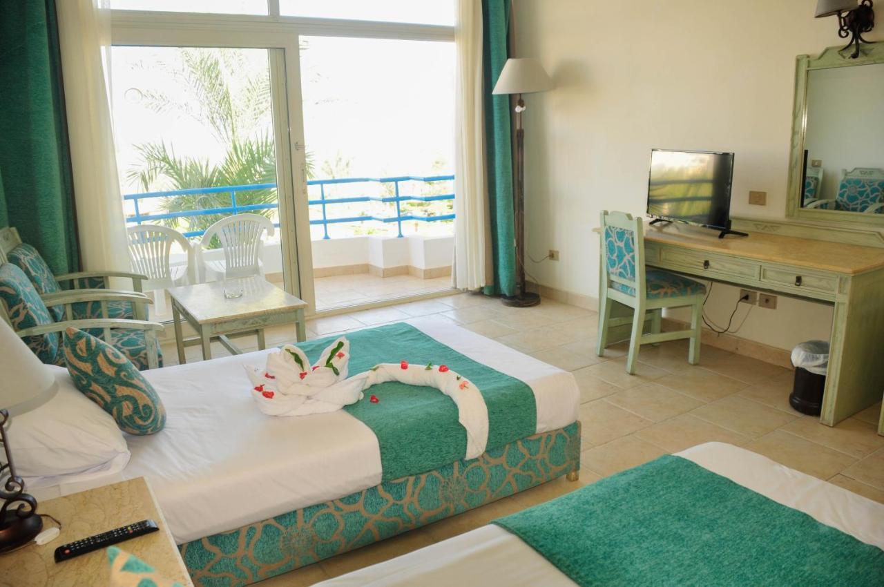 Queen View Resort