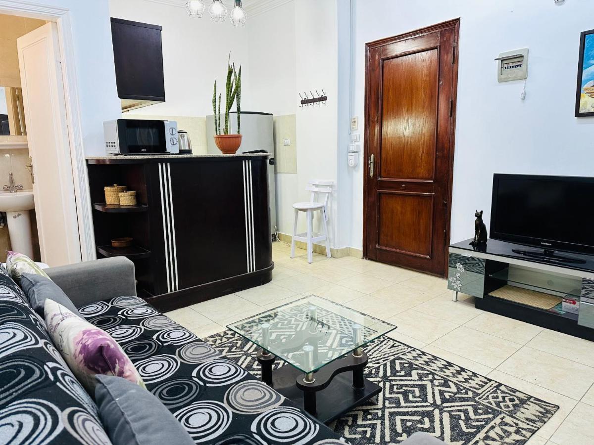 Apartment Safari With Wi Fi Center