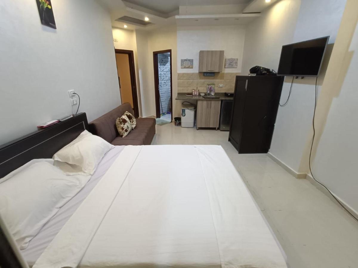 Resort Amazing Sea View Fully Equipped Studio By Vision Suites #536 *