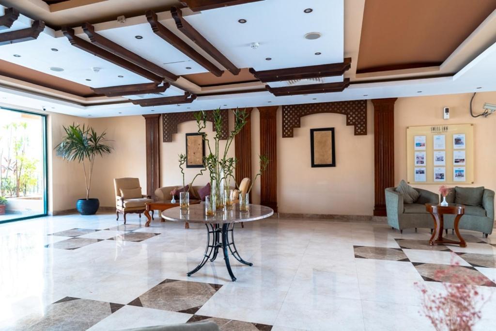 Hotel Swiss Plaza 4*