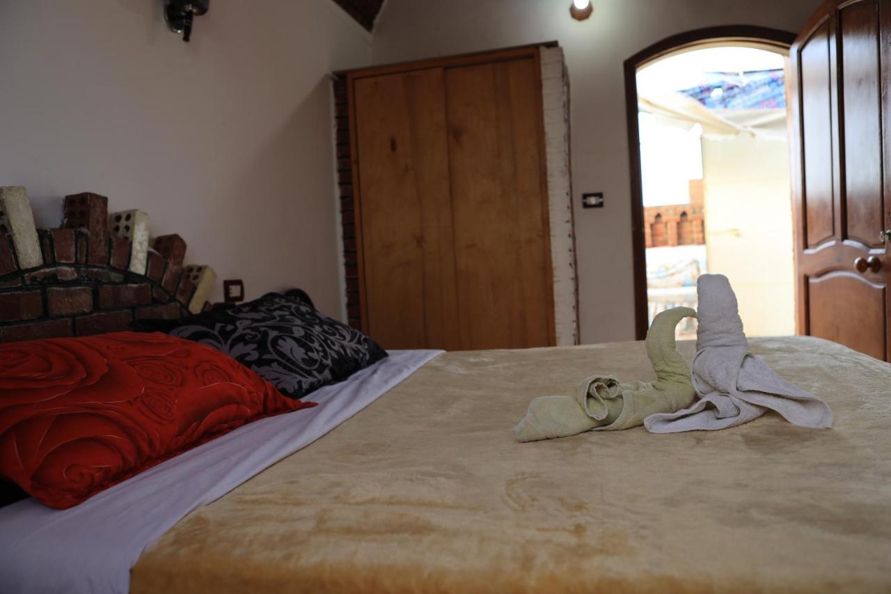 Memnoun House Orman Evi