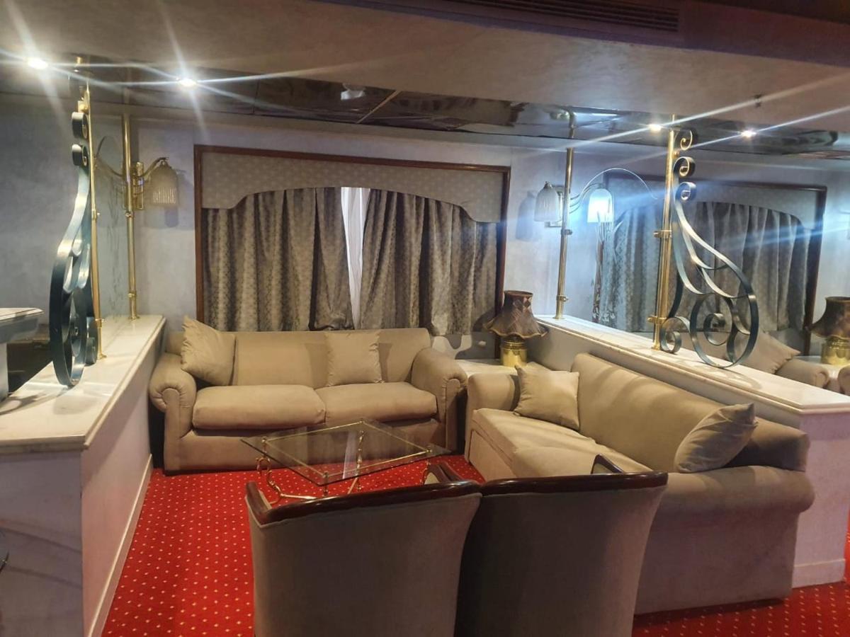 Nile Cruise To Aswan Every Monday, Thursday And Saturday And Trip To Abo Simple Hotel 5*