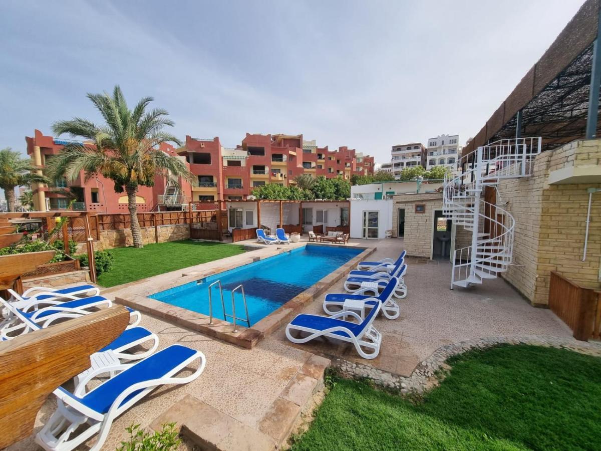 Lilly Lounge And Pool For Adults Only Motel Hurghada