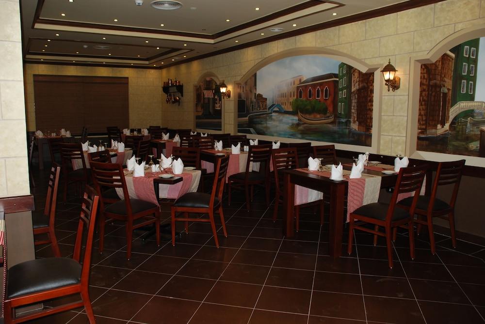Grand Pyramids Hotel Giza