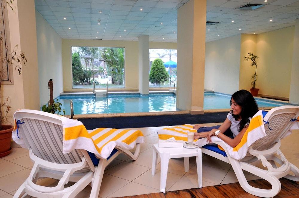 Hotel Grand Pyramids