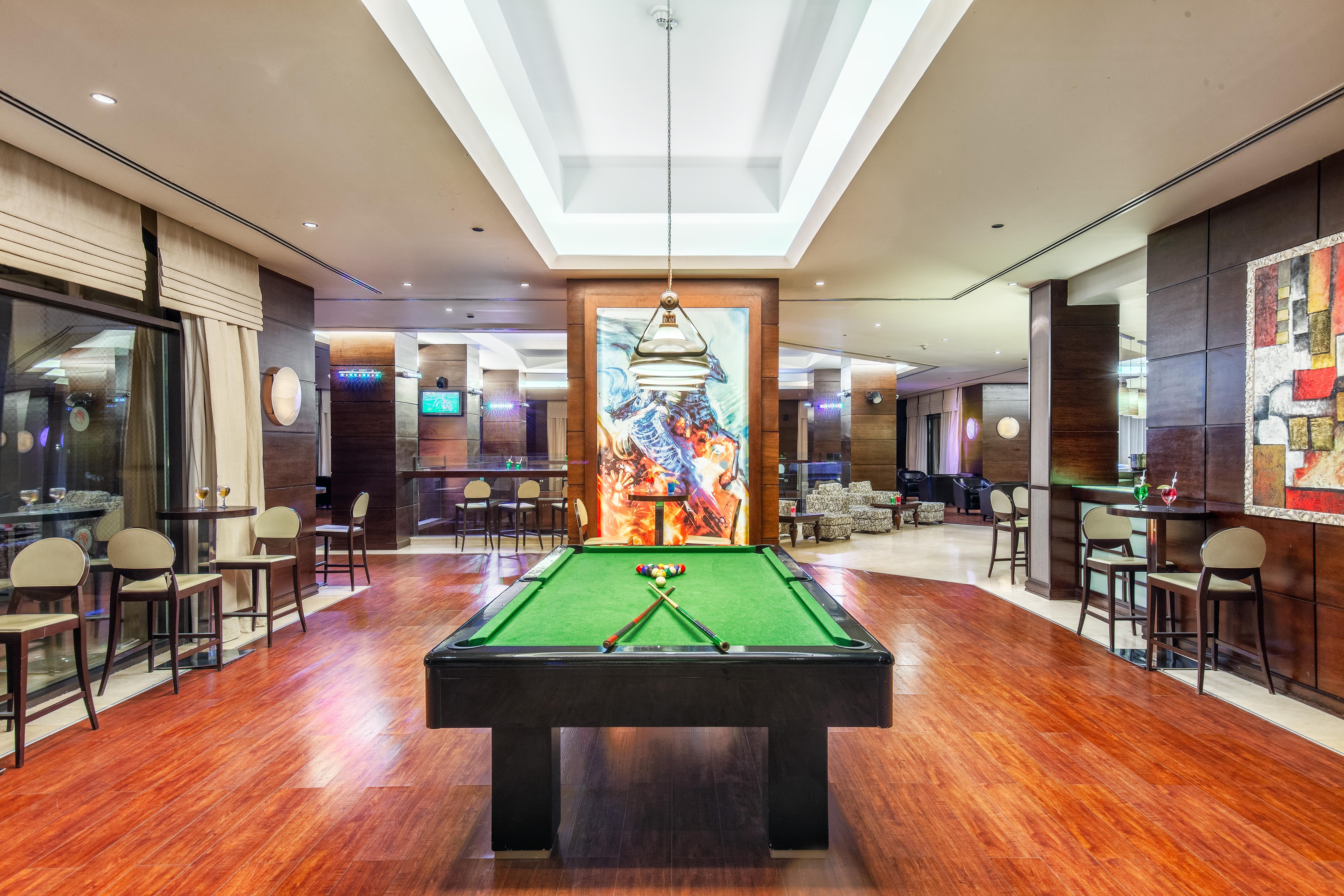 Cleopatra Luxury Sheikh