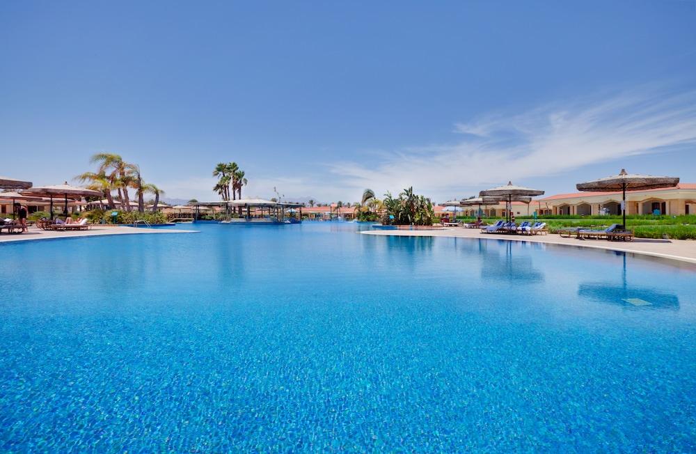 Pickalbatros Golf Beach