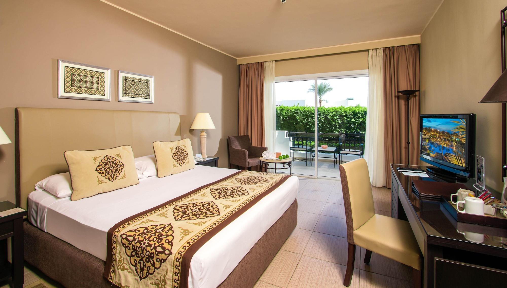 Jaz Fanara Resort 5*
