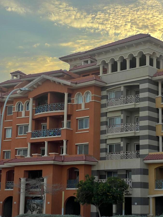 Hotel de apartamente Porto Hosts & *
