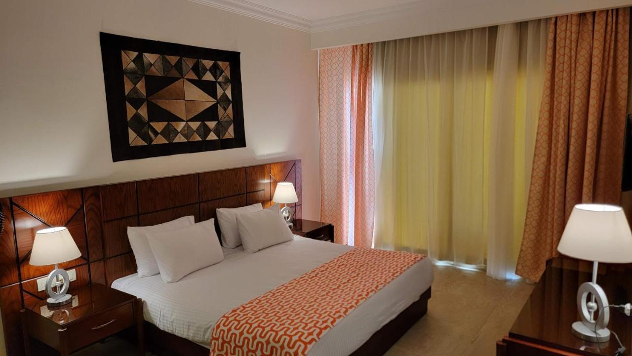 Oyster Bay - Luxury Serviced Resort *