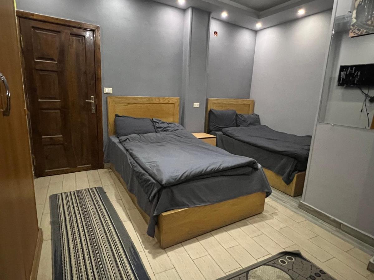 Imhotep Pyramids View 4*