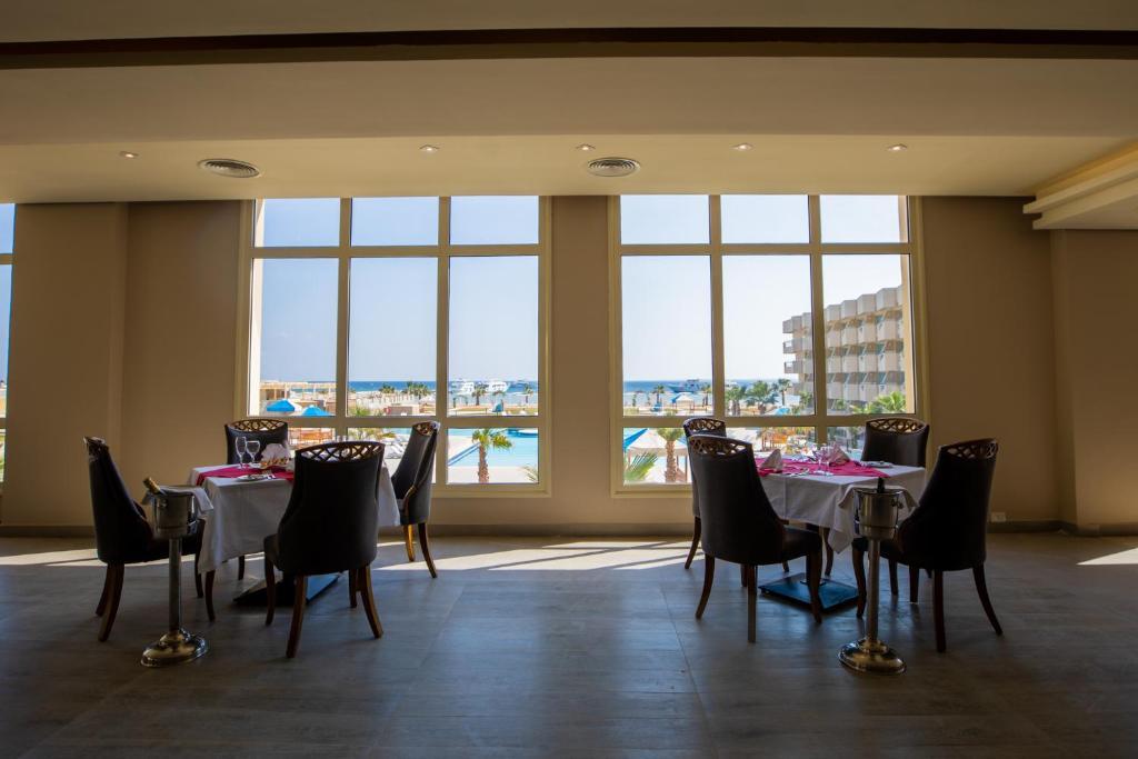 Seven Seas Jolie Bay Resort Hurgada