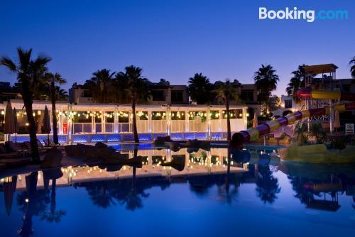 At Shores Amphoras 5*